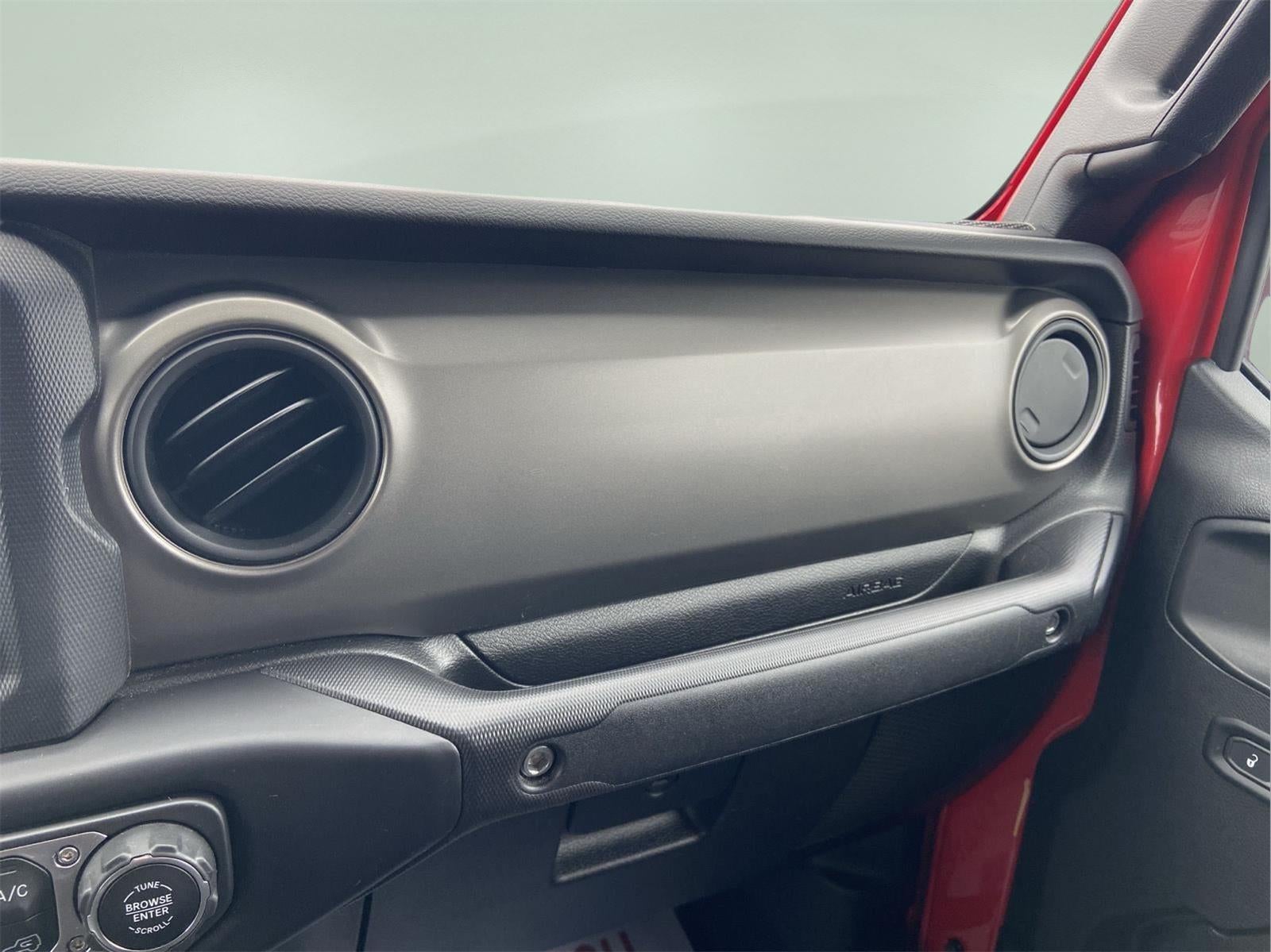 2022 Jeep Gladiator Willys