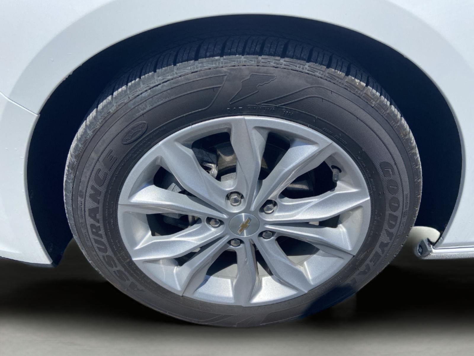 2025 Chevrolet Malibu LT