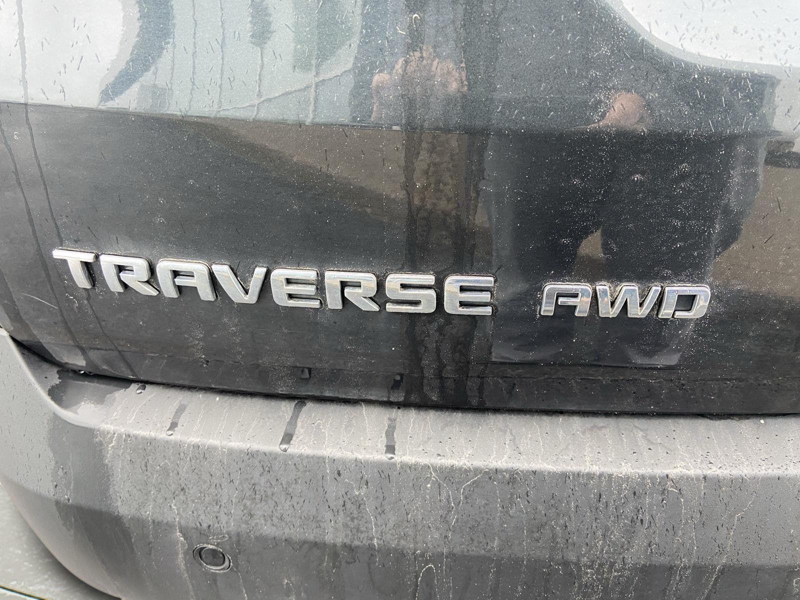 2020 Chevrolet Traverse LT Cloth
