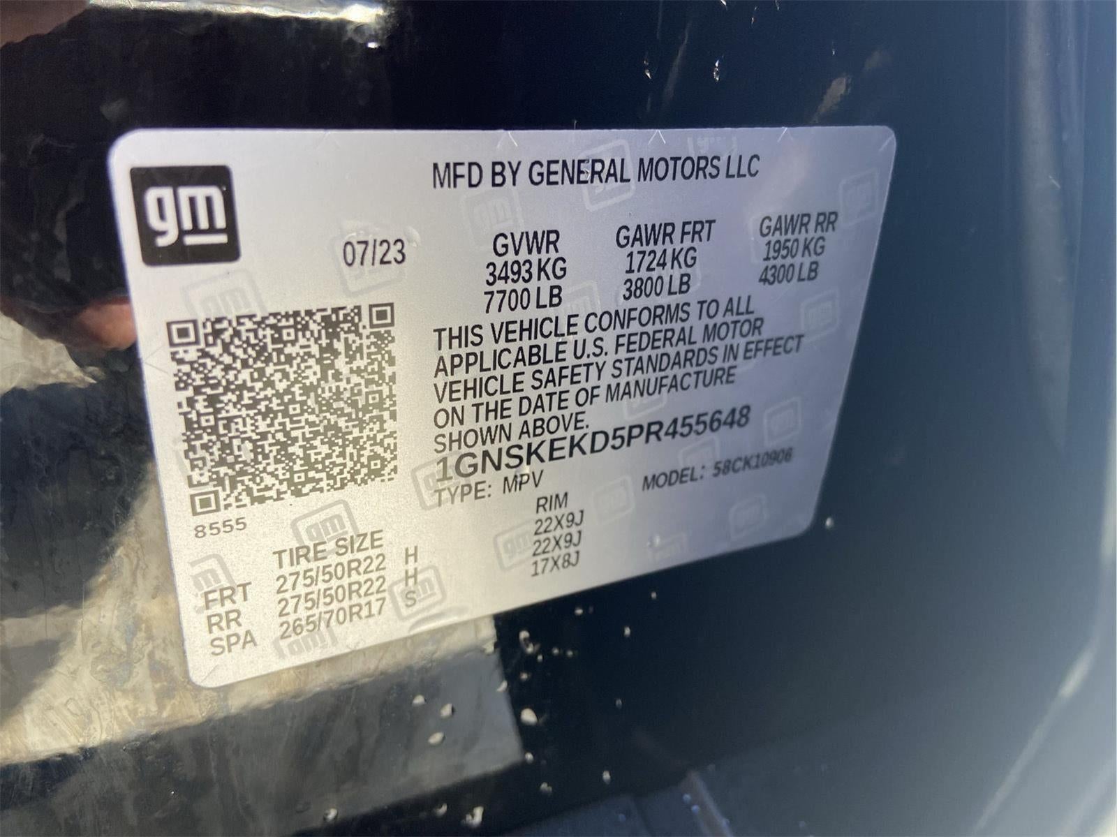 2023 Chevrolet Suburban RST