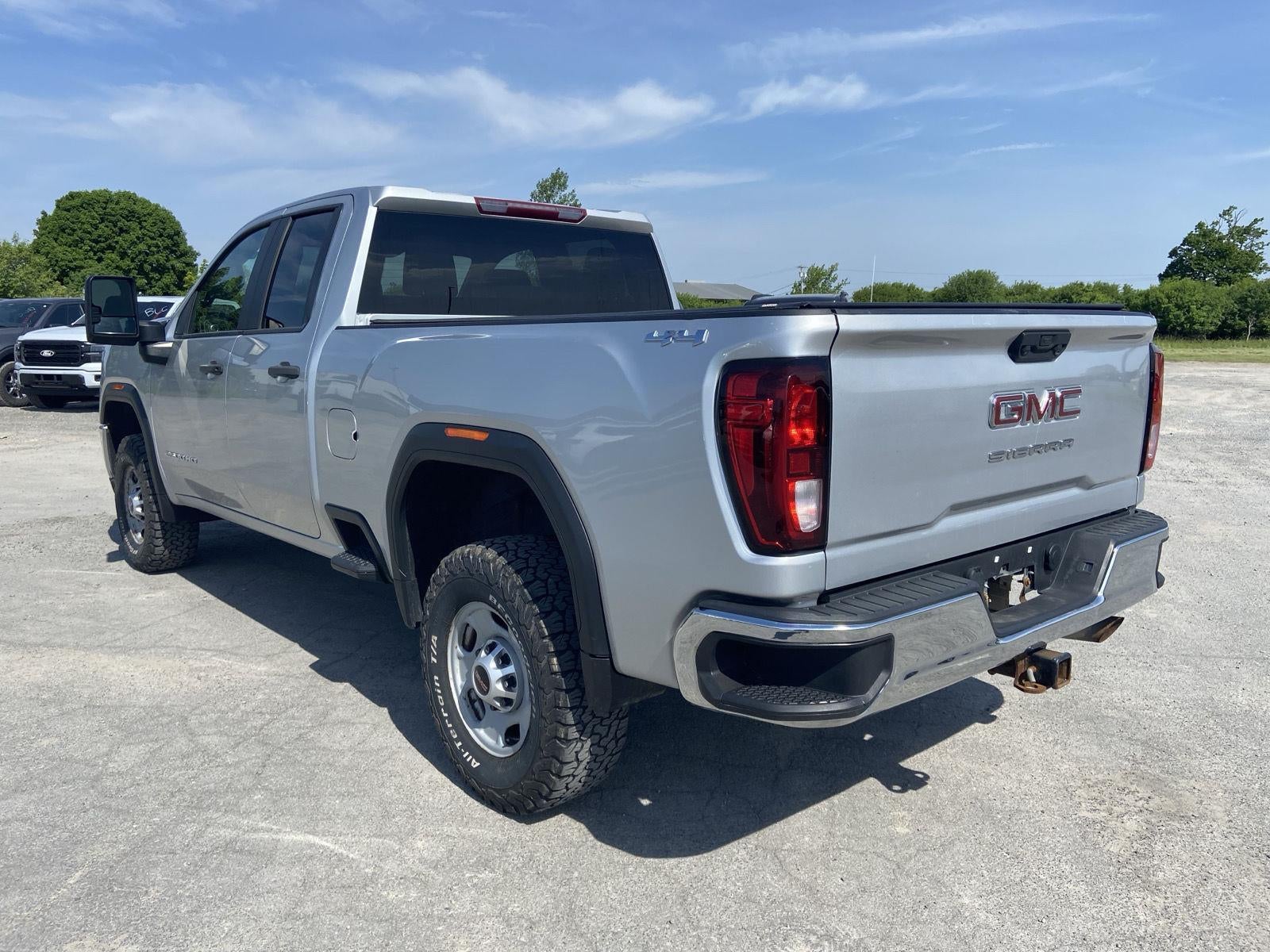 2022 GMC Sierra 2500HD Pro