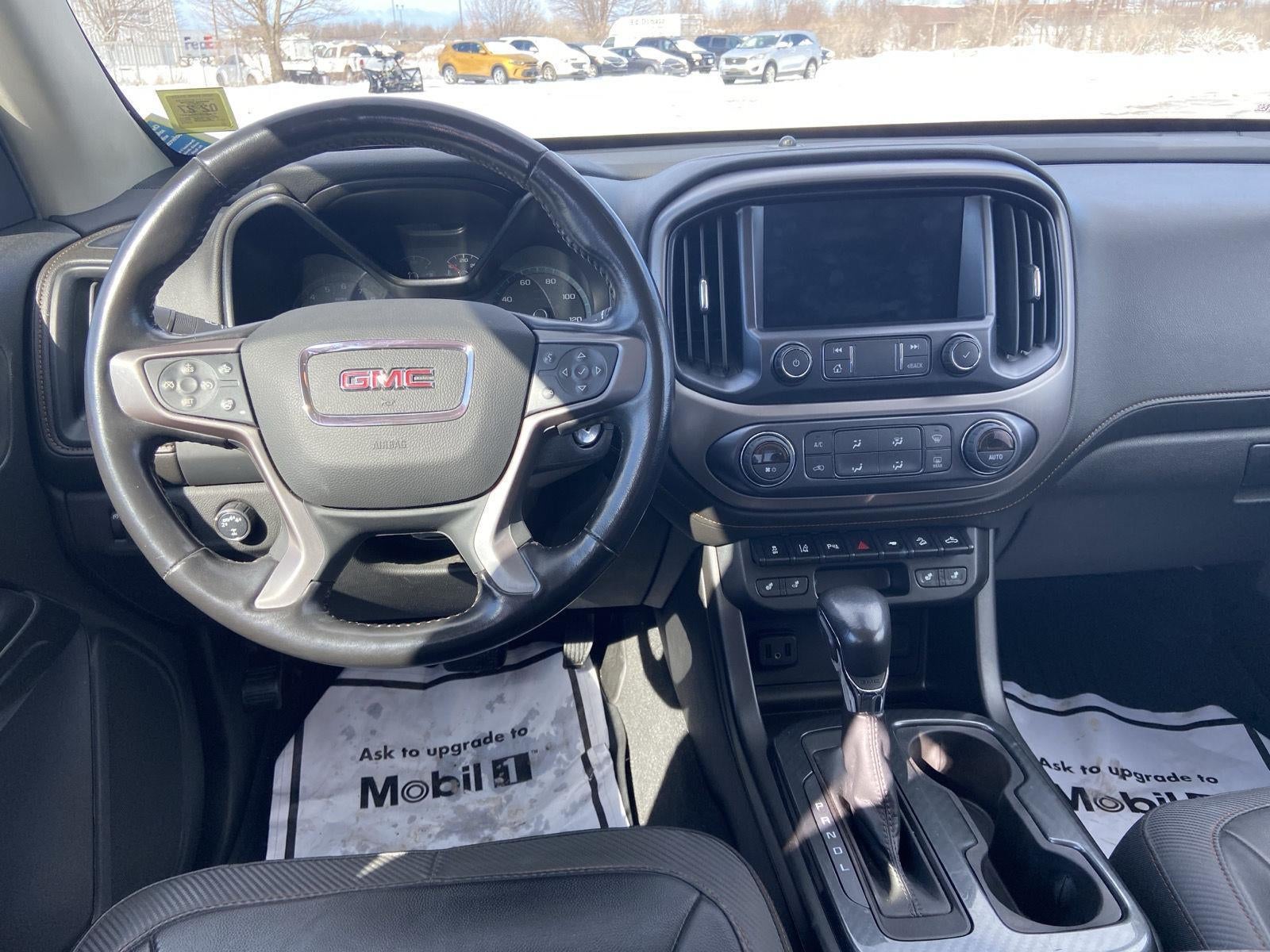 2022 GMC Canyon 4WD AT4 w/Leather