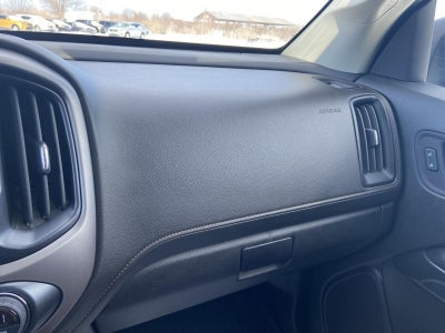 2022 GMC Canyon 4WD AT4 w/Leather