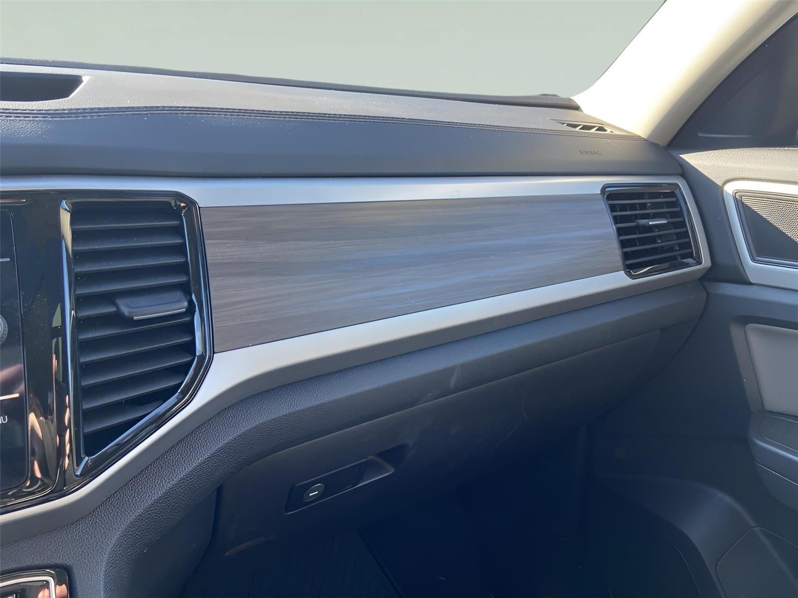 2023 Volkswagen Atlas SEL