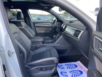 2023 Volkswagen Atlas Cross Sport 3.6L V6 SEL Premium R-Line