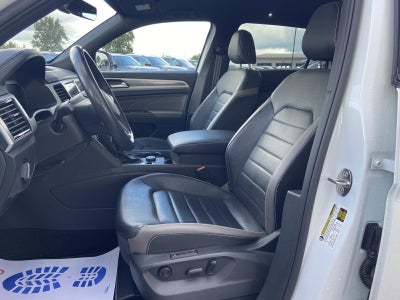 2023 Volkswagen Atlas Cross Sport 3.6L V6 SEL Premium R-Line