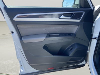 2022 Volkswagen Atlas Cross Sport 3.6L V6 SEL Premium R-Line