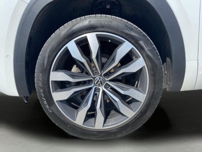 2022 Volkswagen Atlas Cross Sport 3.6L V6 SEL Premium R-Line