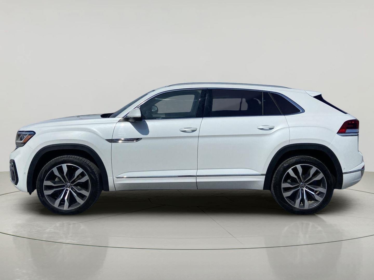 2022 Volkswagen Atlas Cross Sport 3.6L V6 SEL Premium R-Line