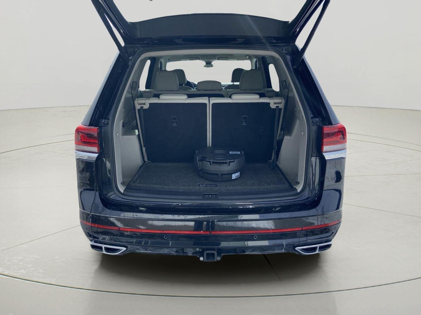 2023 Volkswagen Atlas 3.6L V6 SEL Premium R-Line