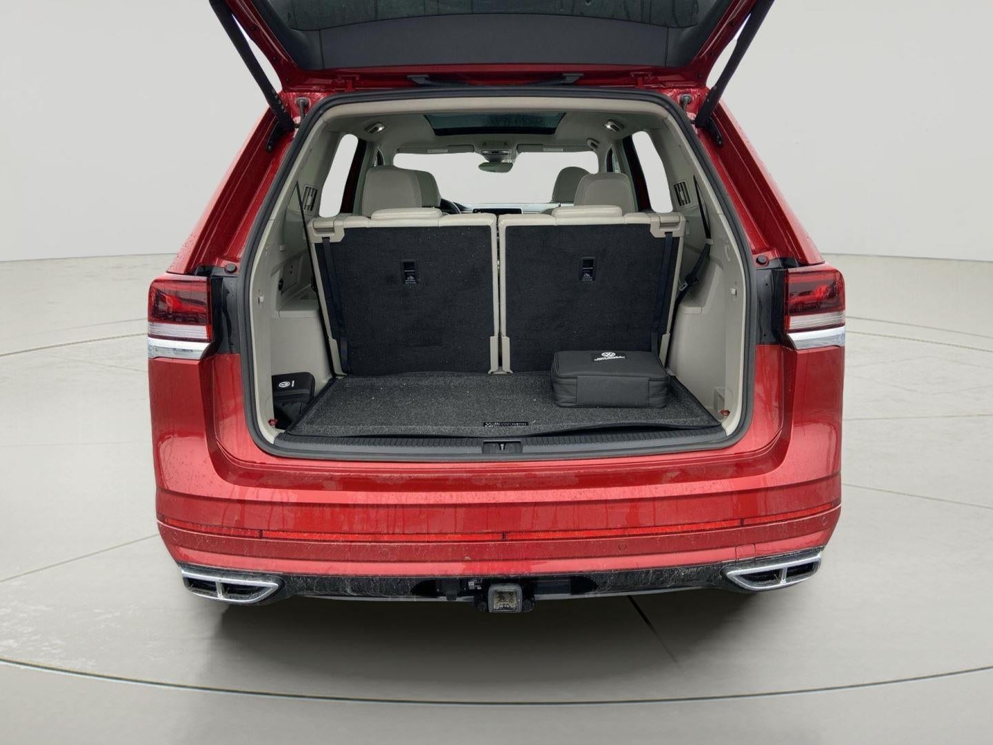 2025 Volkswagen Atlas 2.0T SEL Premium R-Line