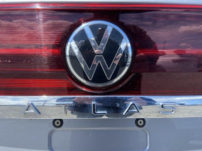 2025 Volkswagen Atlas 2.0T SEL Premium R-Line