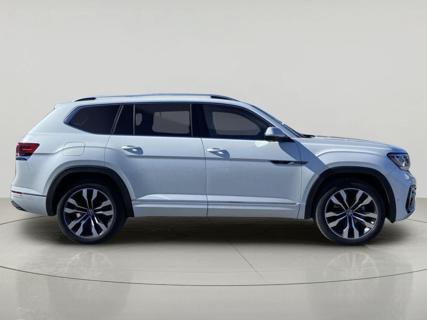 2023 Volkswagen Atlas 3.6L V6 SEL Premium R-Line