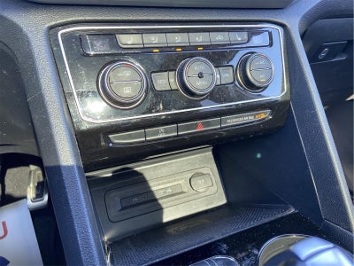 2023 Volkswagen Atlas 3.6L V6 SEL Premium R-Line