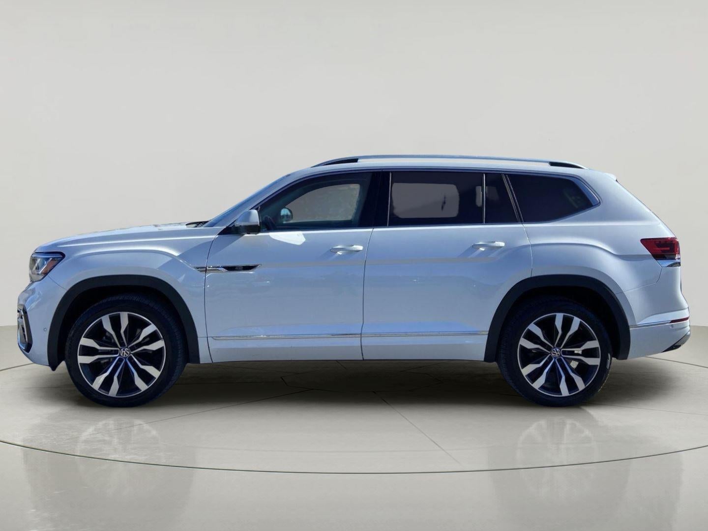 2023 Volkswagen Atlas 3.6L V6 SEL Premium R-Line