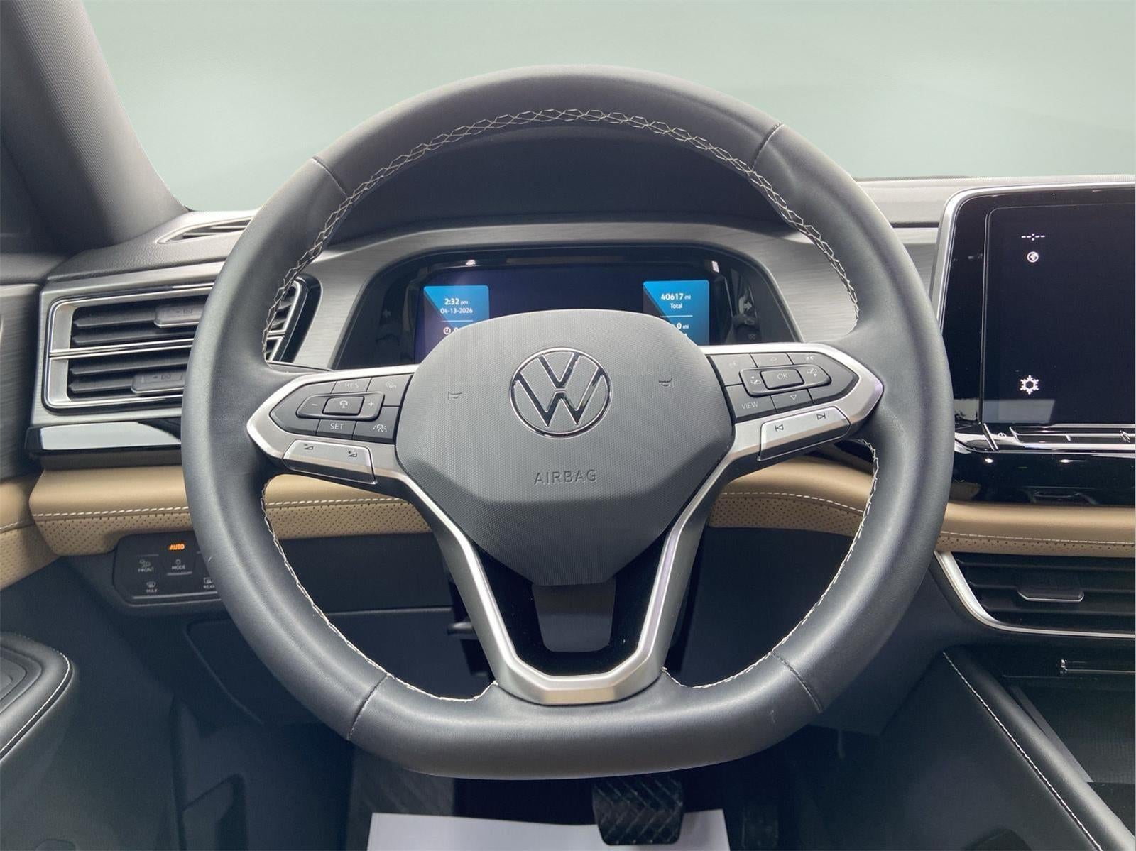 2024 Volkswagen Atlas Cross Sport 2.0T SE w/Technology