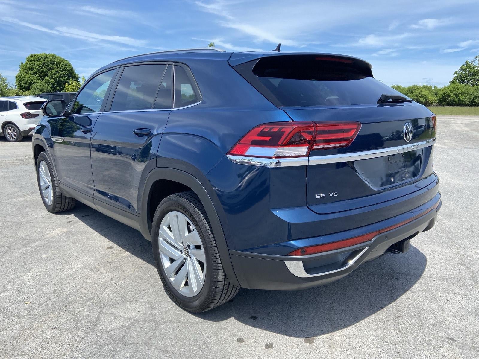 2022 Volkswagen Atlas Cross Sport 3.6L V6 SE w/Technology