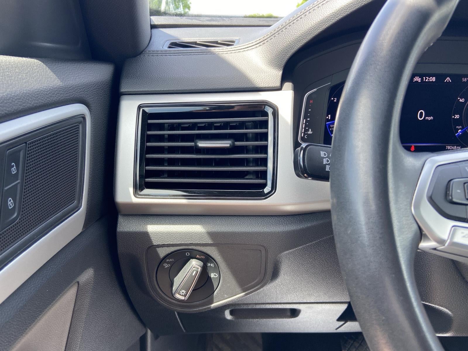 2022 Volkswagen Atlas Cross Sport 3.6L V6 SE w/Technology