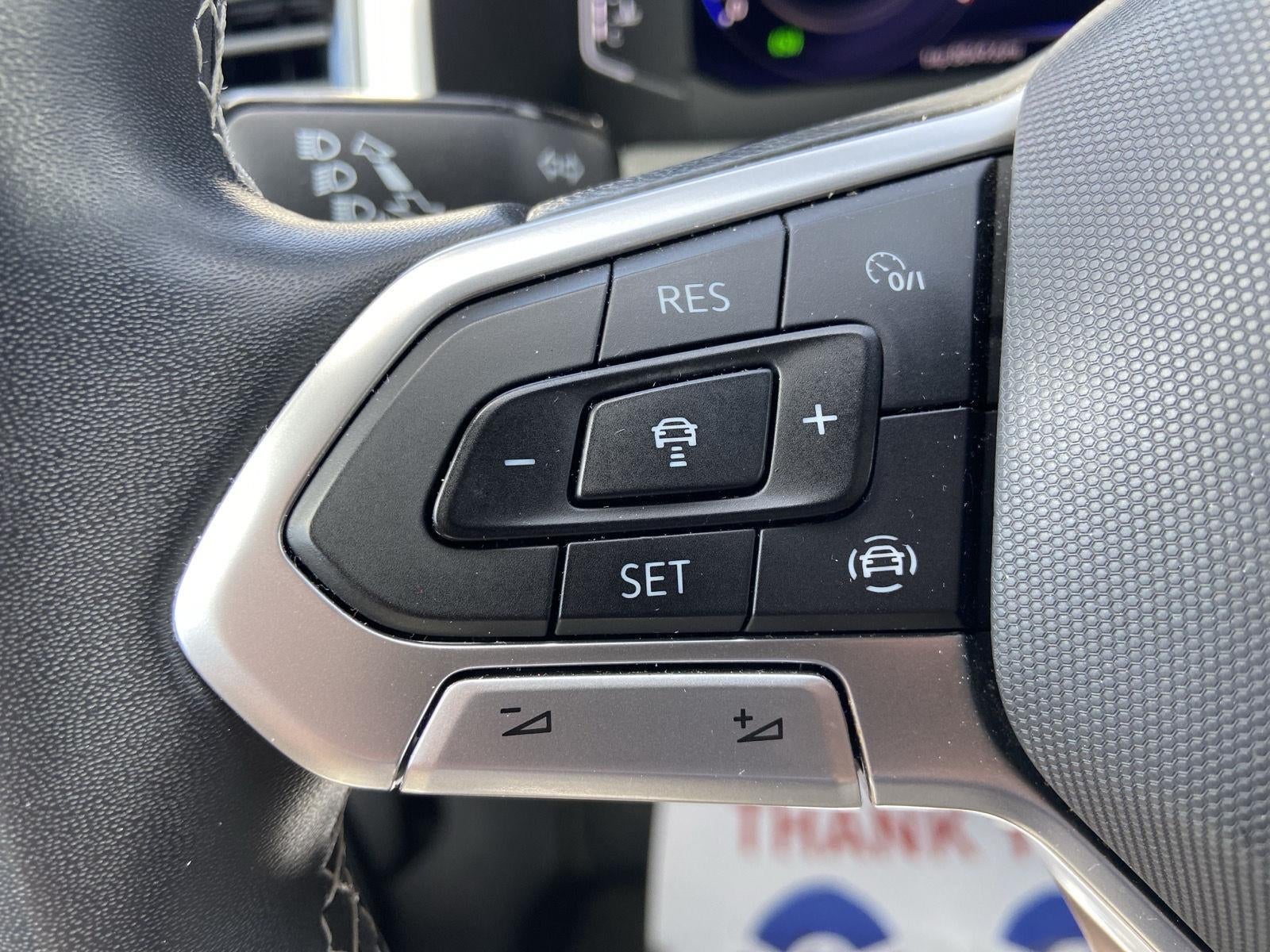 2022 Volkswagen Atlas Cross Sport 3.6L V6 SE w/Technology