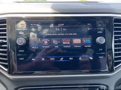 2022 Volkswagen Atlas Cross Sport 3.6L V6 SE w/Technology