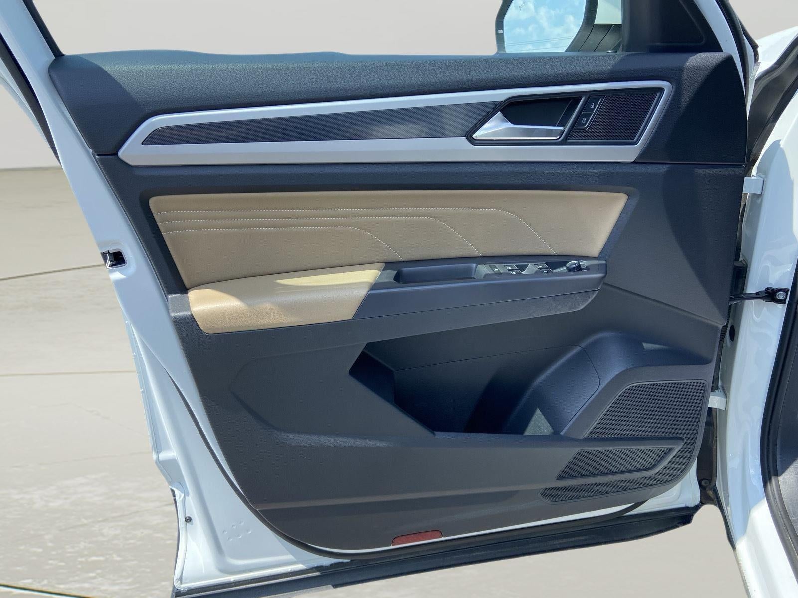 2023 Volkswagen Atlas Cross Sport 2.0T SE