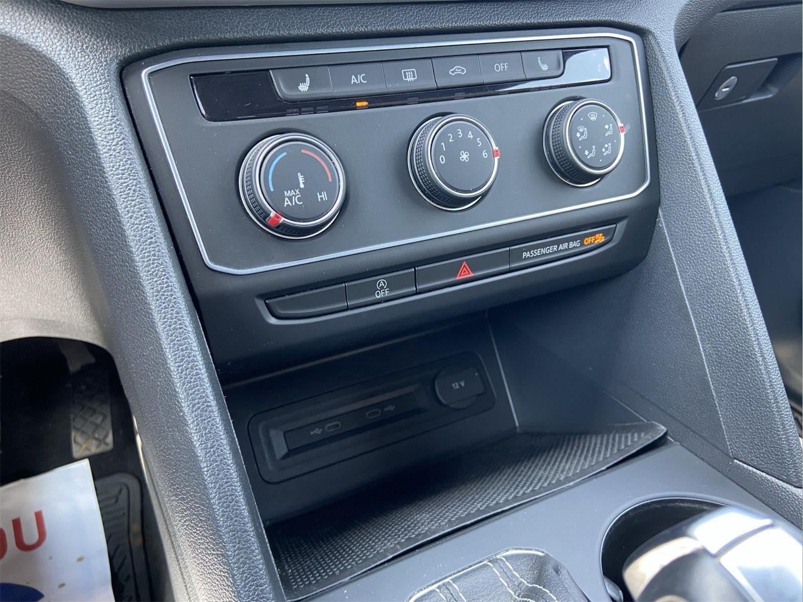 2023 Volkswagen Atlas Cross Sport 2.0T SE