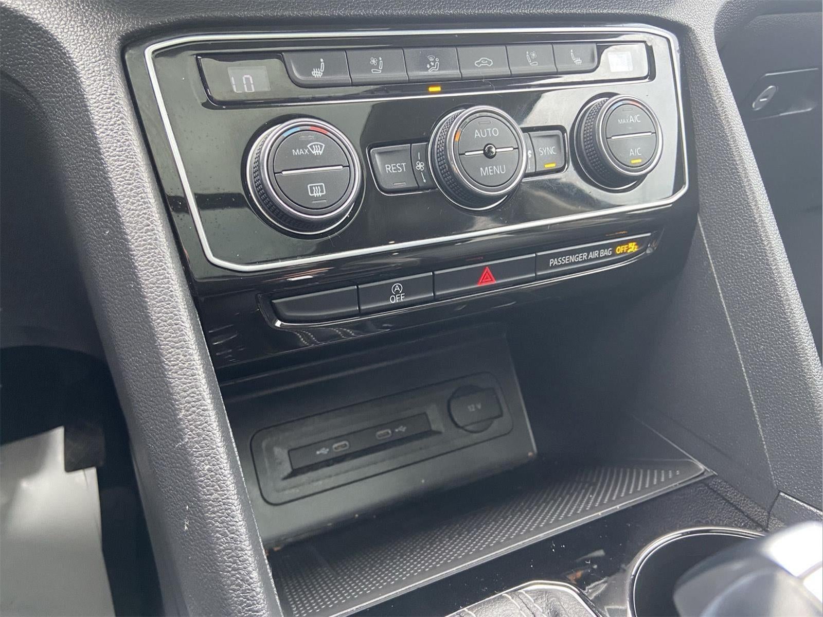 2021 Volkswagen Atlas 3.6L V6 SEL Premium