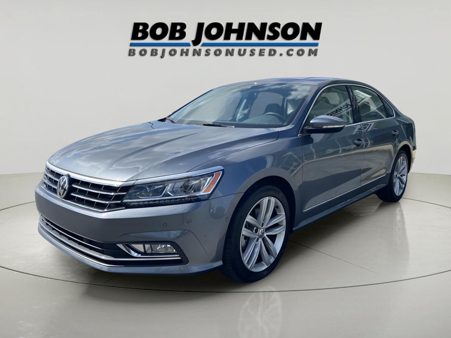 2018 Volkswagen Passat 2.0T SEL Premium