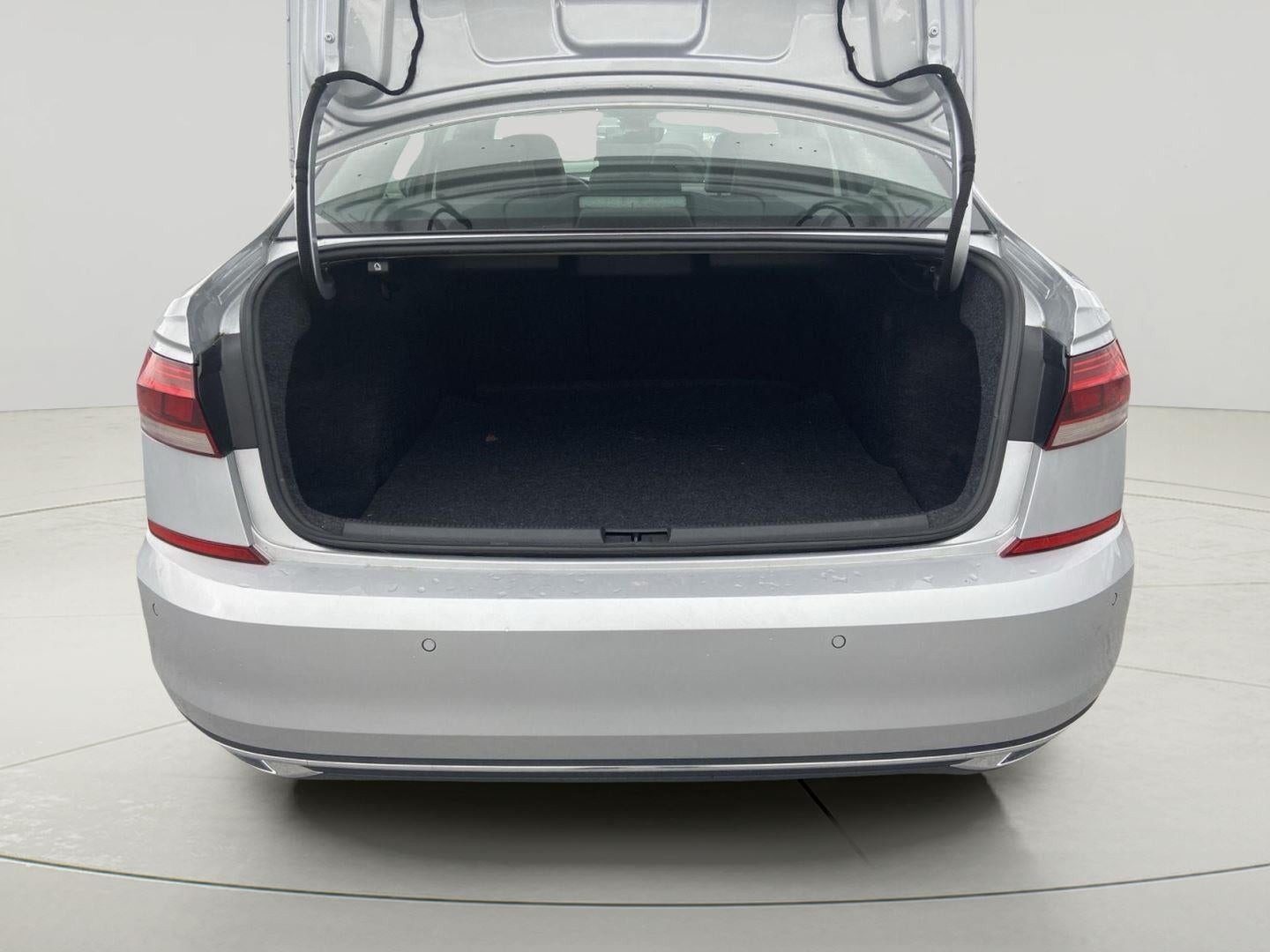 2020 Volkswagen Passat 2.0T SEL