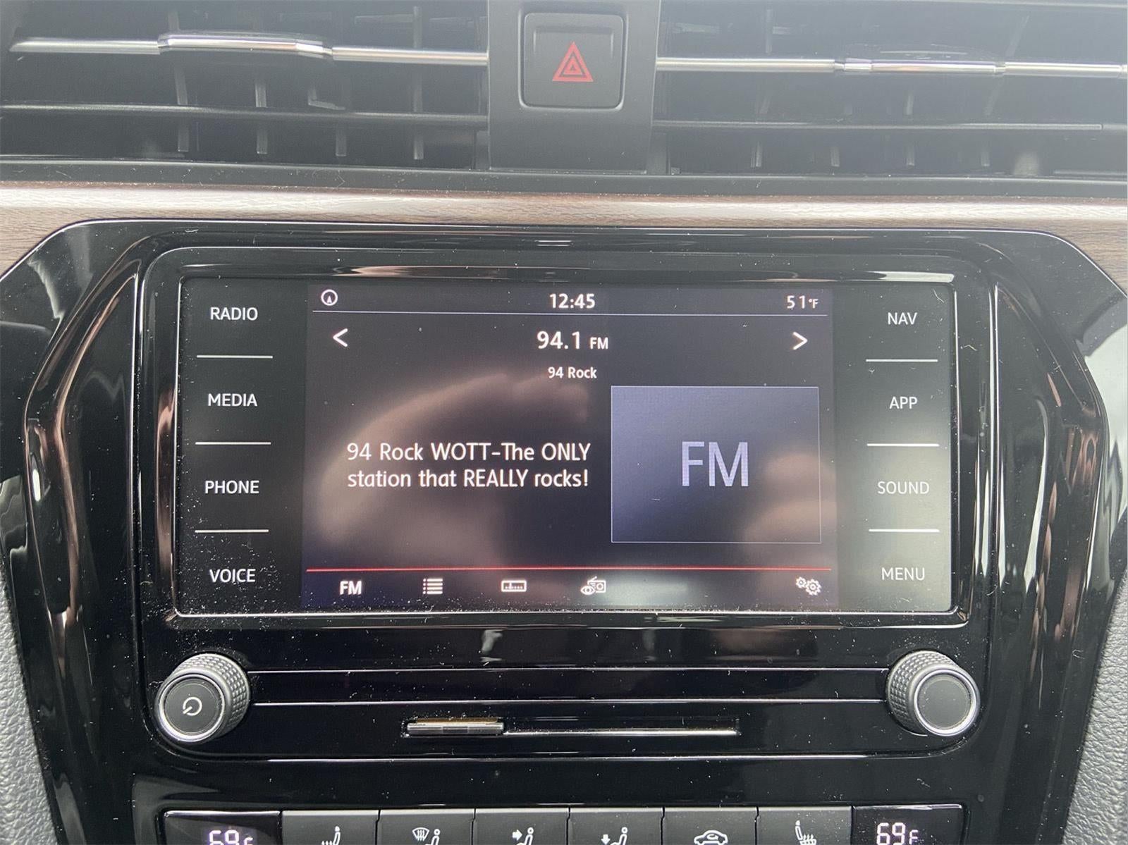 2020 Volkswagen Passat 2.0T SEL