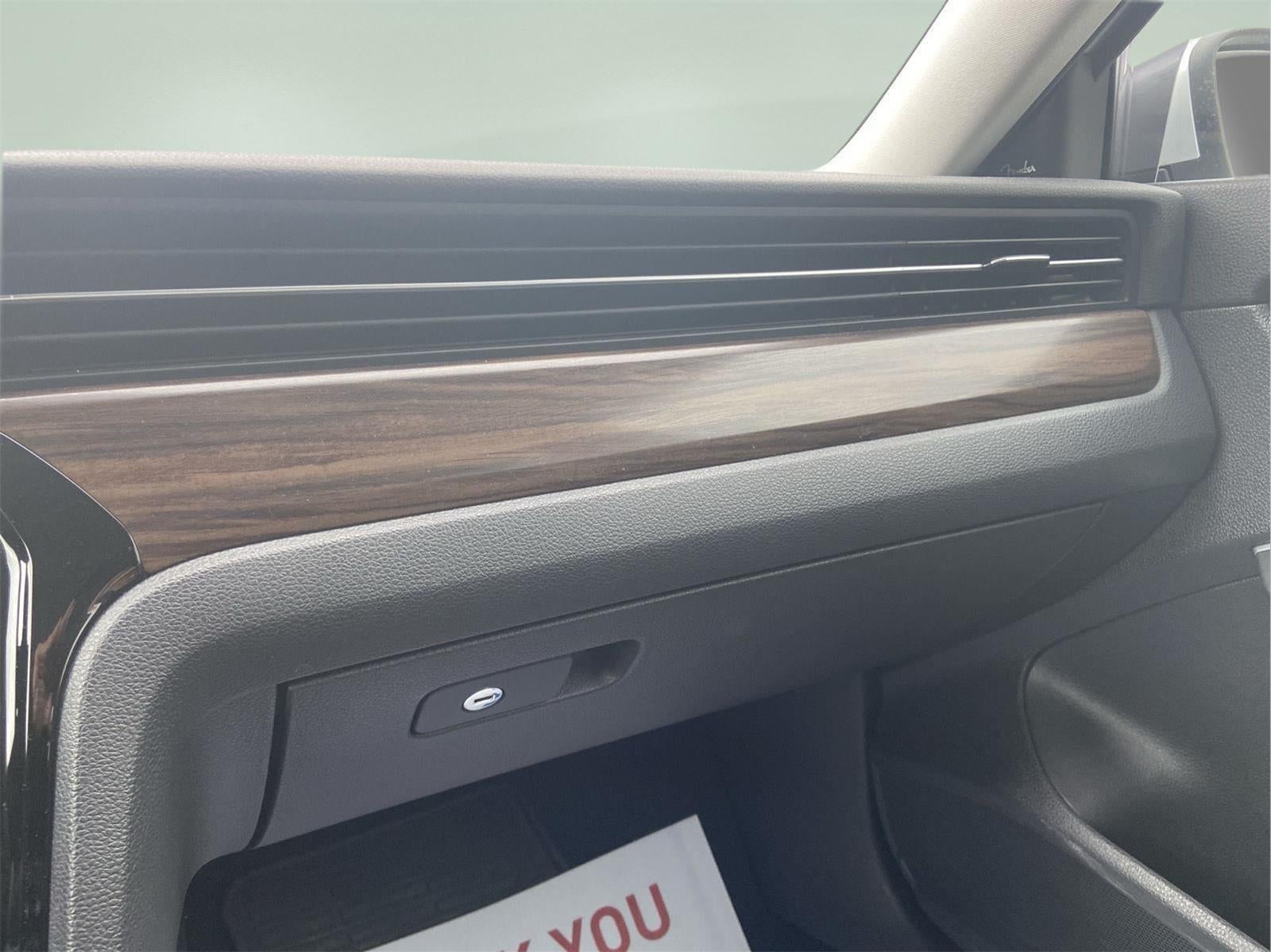 2020 Volkswagen Passat 2.0T SEL