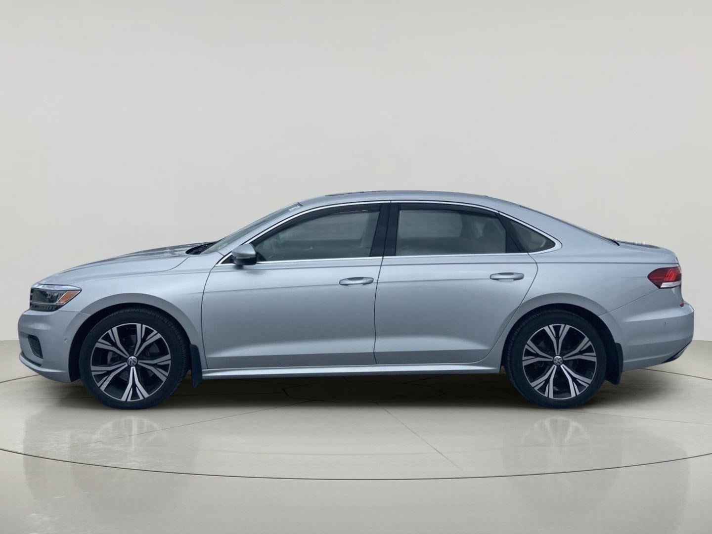 2020 Volkswagen Passat 2.0T SEL