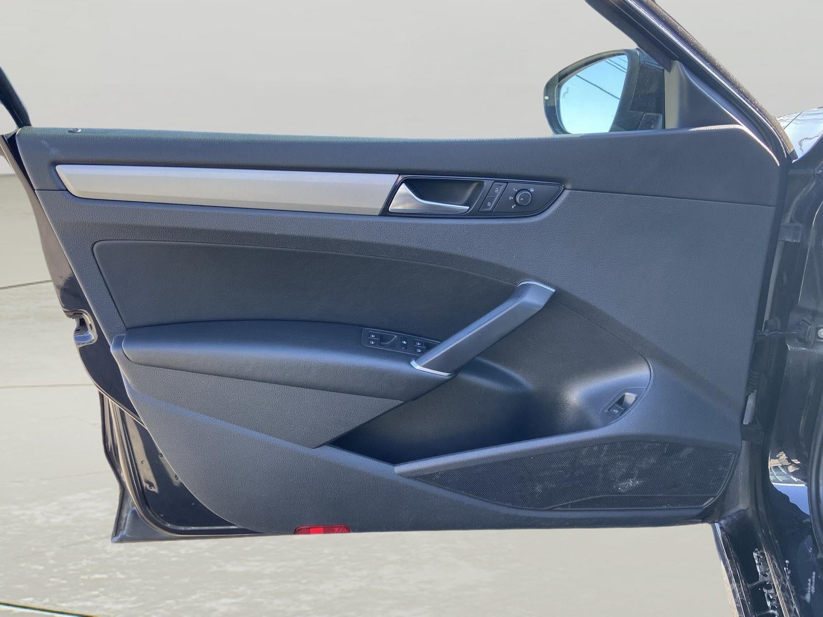 2021 Volkswagen Passat 2.0T SE