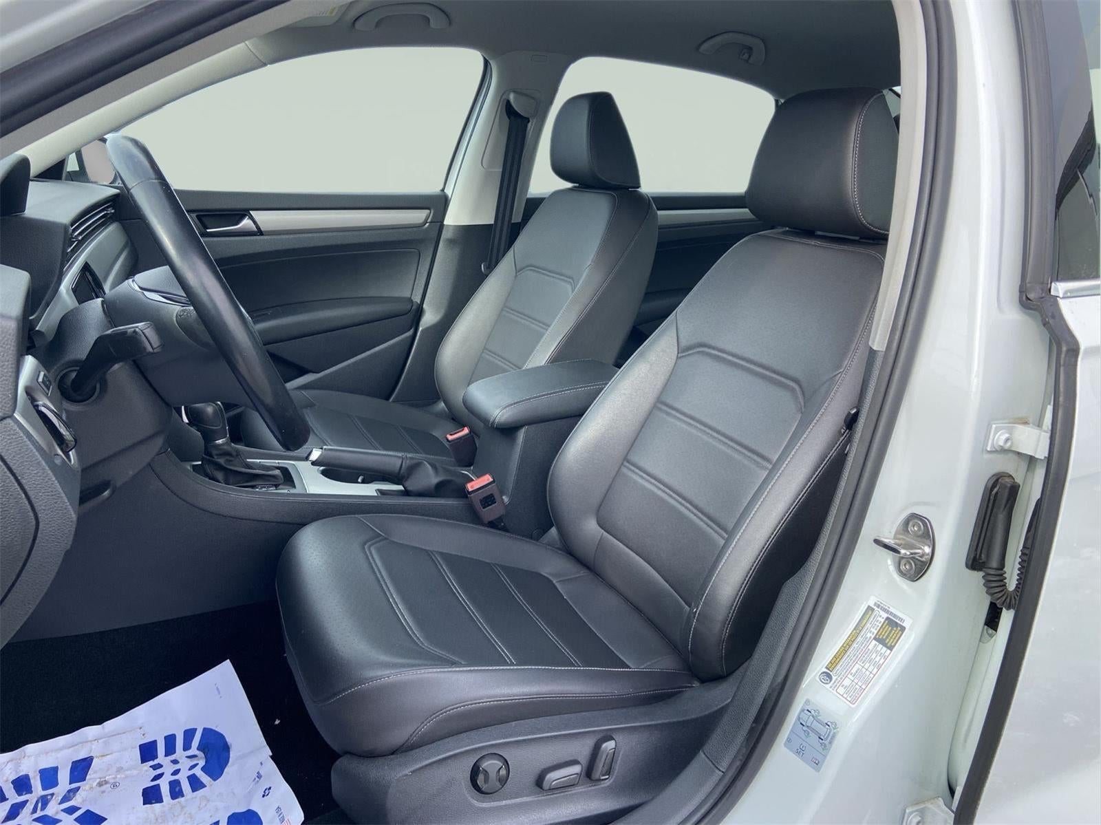 2020 Volkswagen Passat 2.0T SE