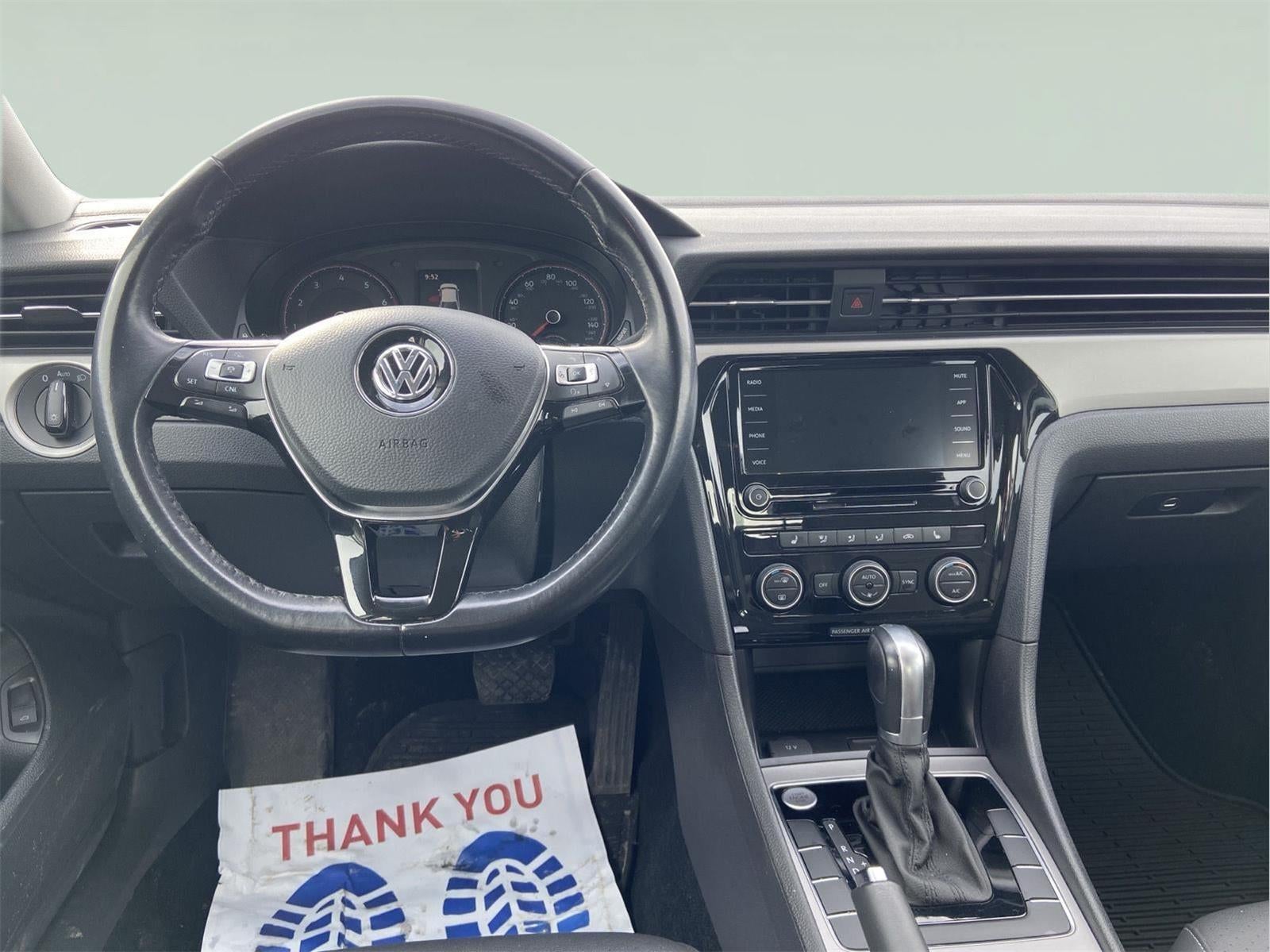 2020 Volkswagen Passat 2.0T SE