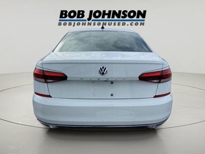 2020 Volkswagen Passat 2.0T SE