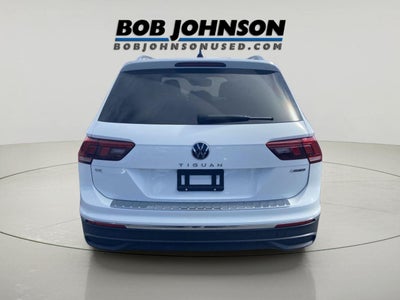 2022 Volkswagen Tiguan SE