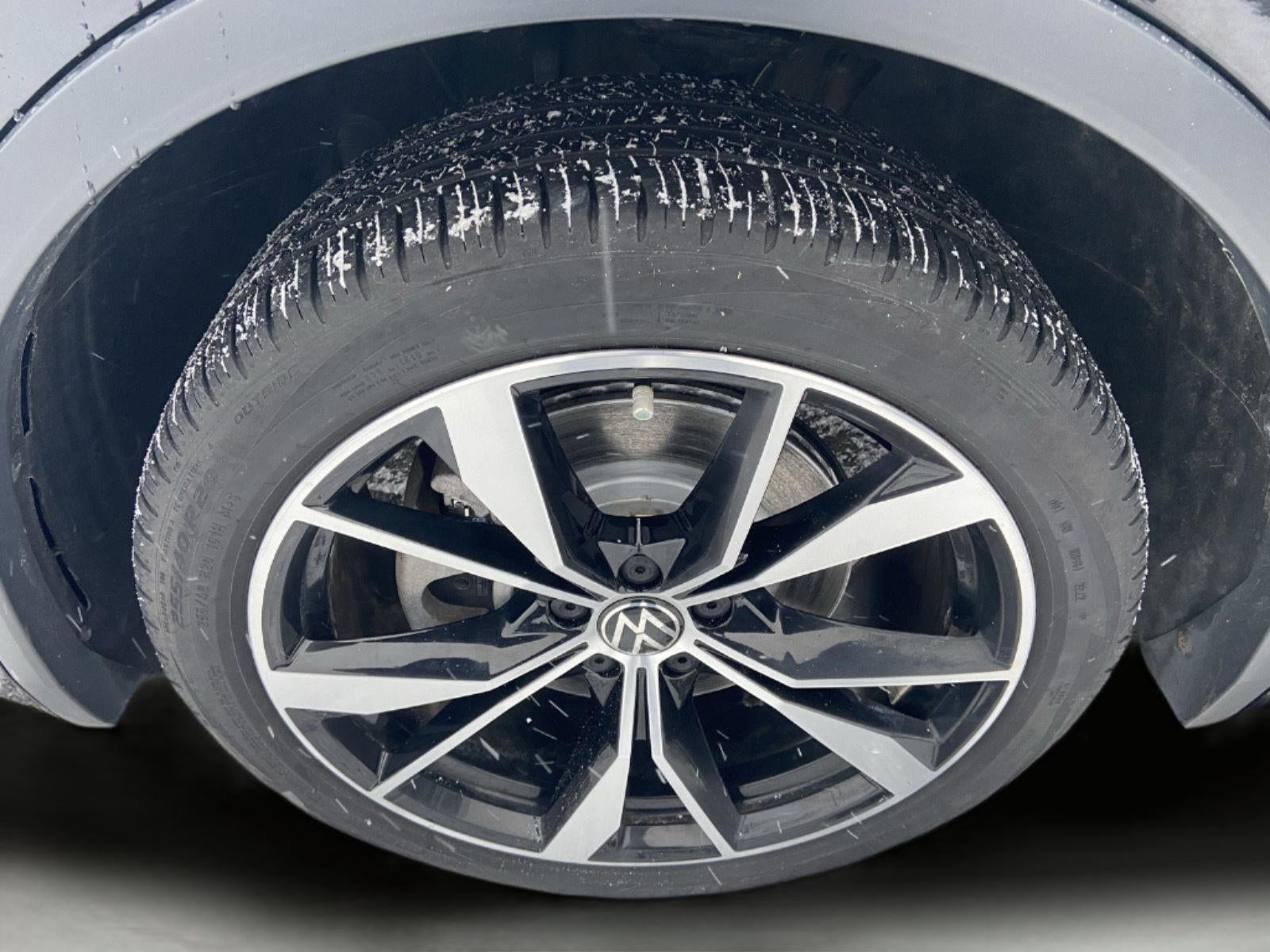 2022 Volkswagen Tiguan 2.0T SEL R-Line