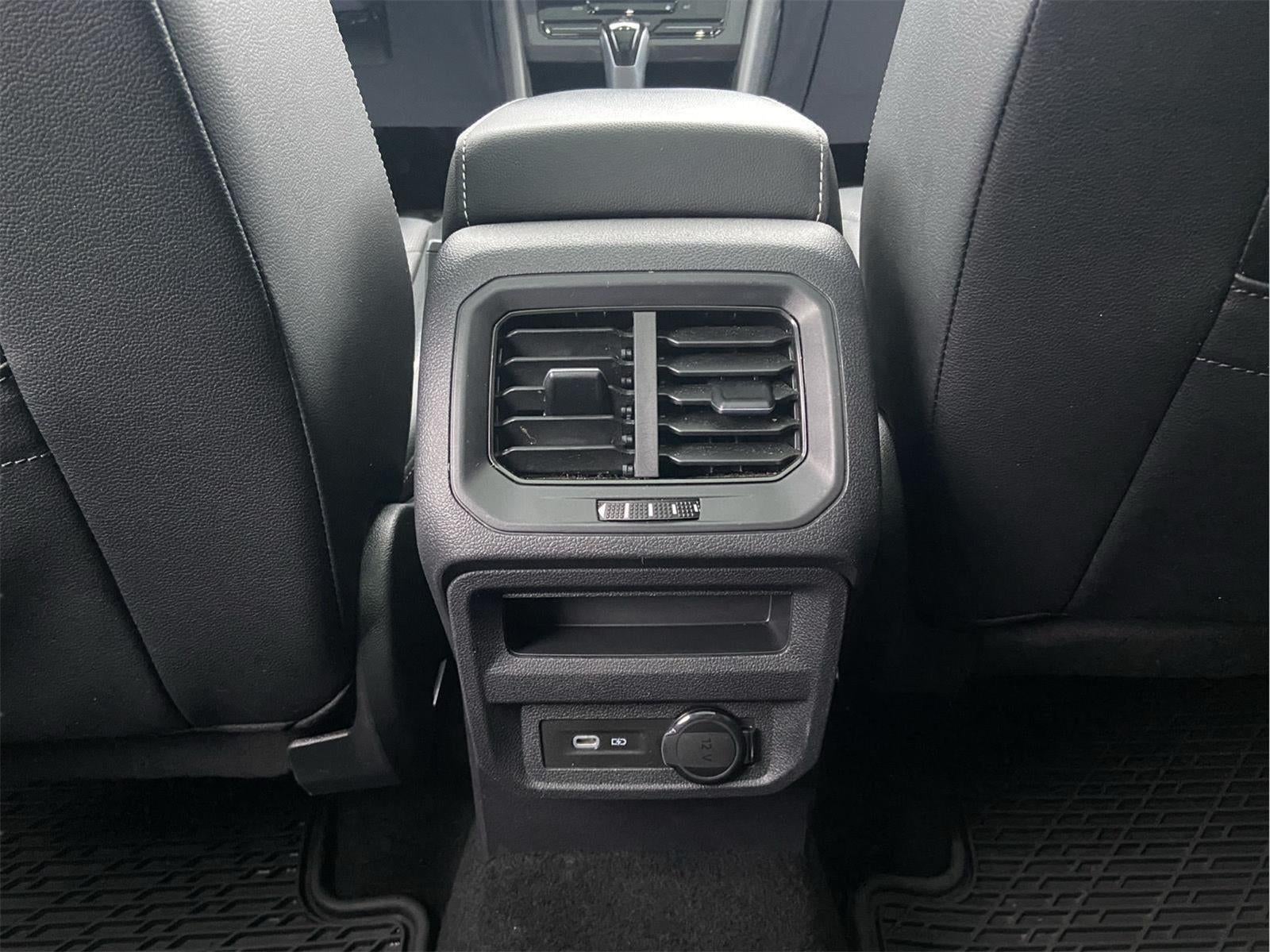 2022 Volkswagen Tiguan 2.0T SEL R-Line