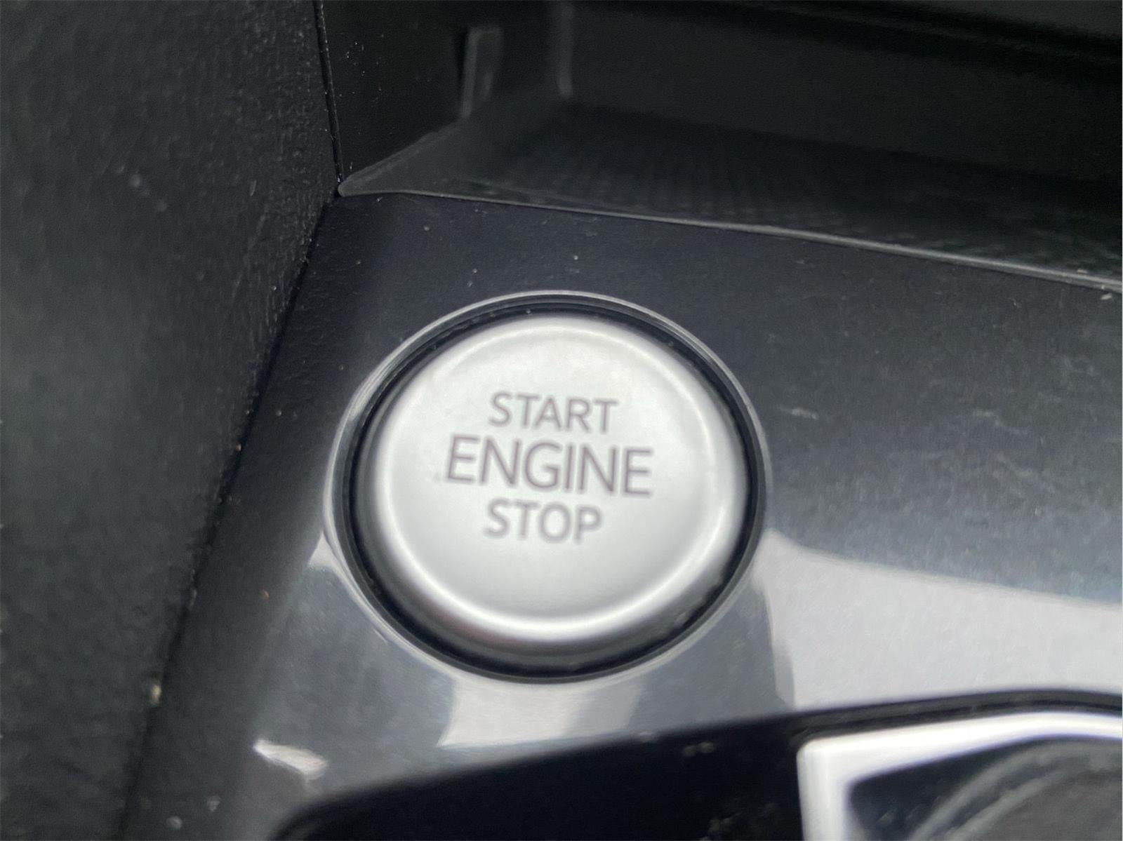 2022 Volkswagen Tiguan 2.0T SEL R-Line