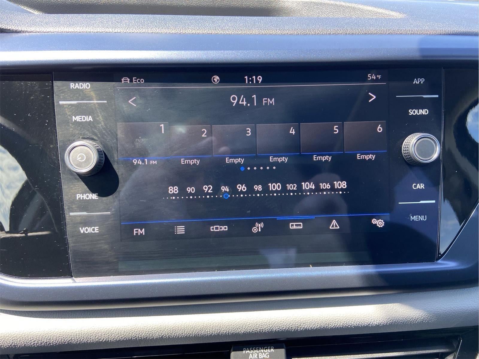 2023 Volkswagen Taos SE