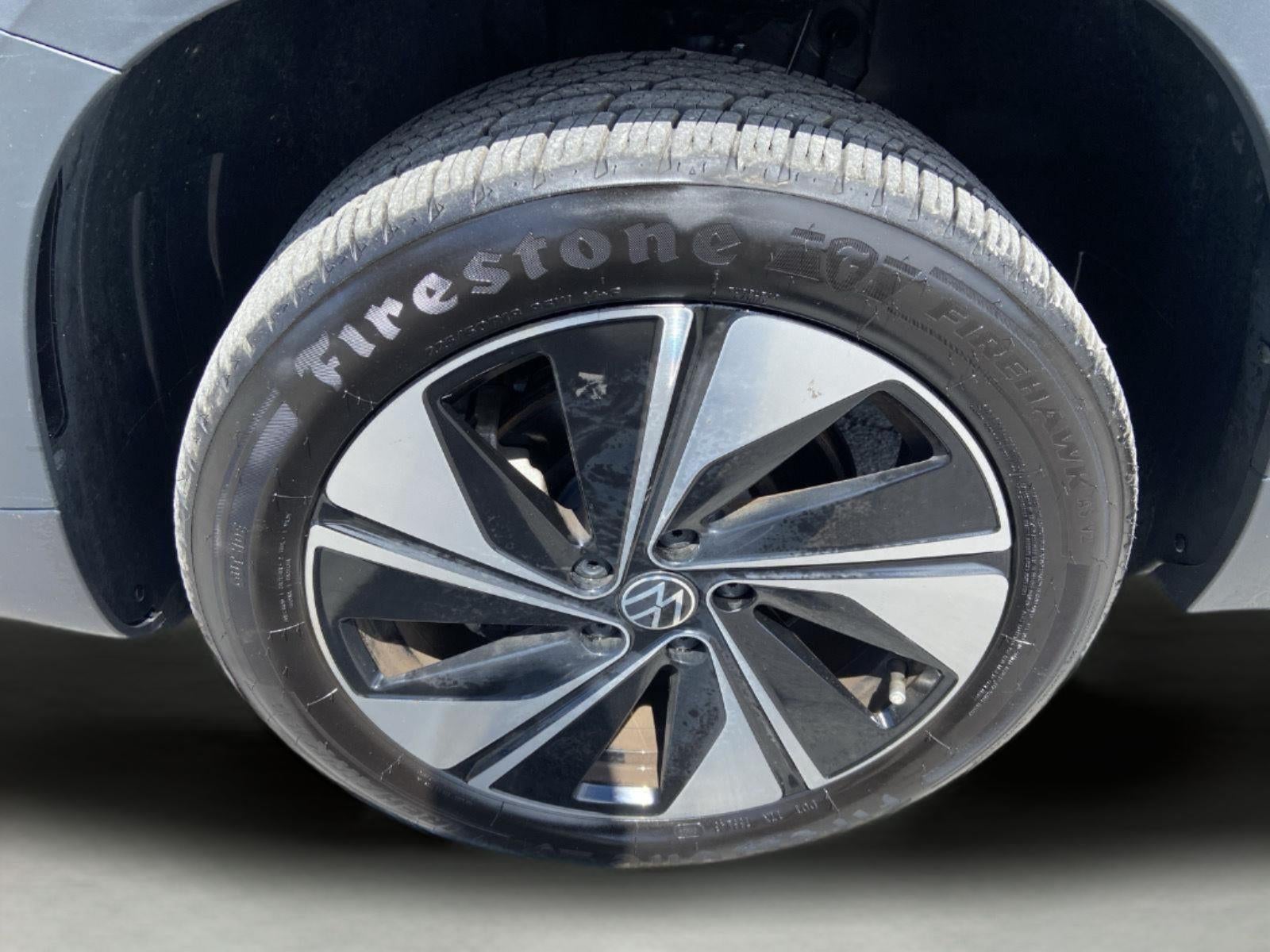 2023 Volkswagen Taos SE
