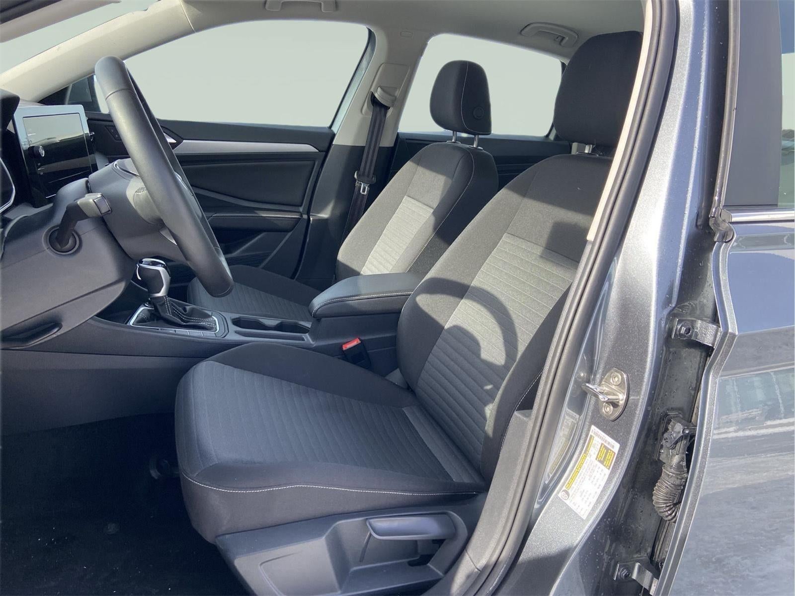 2025 Volkswagen Jetta S