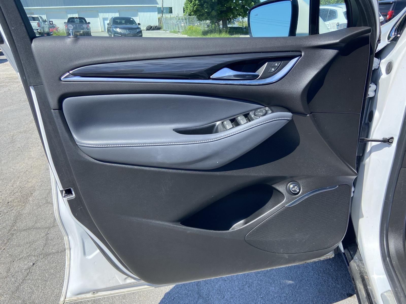 2024 Buick Enclave Essence