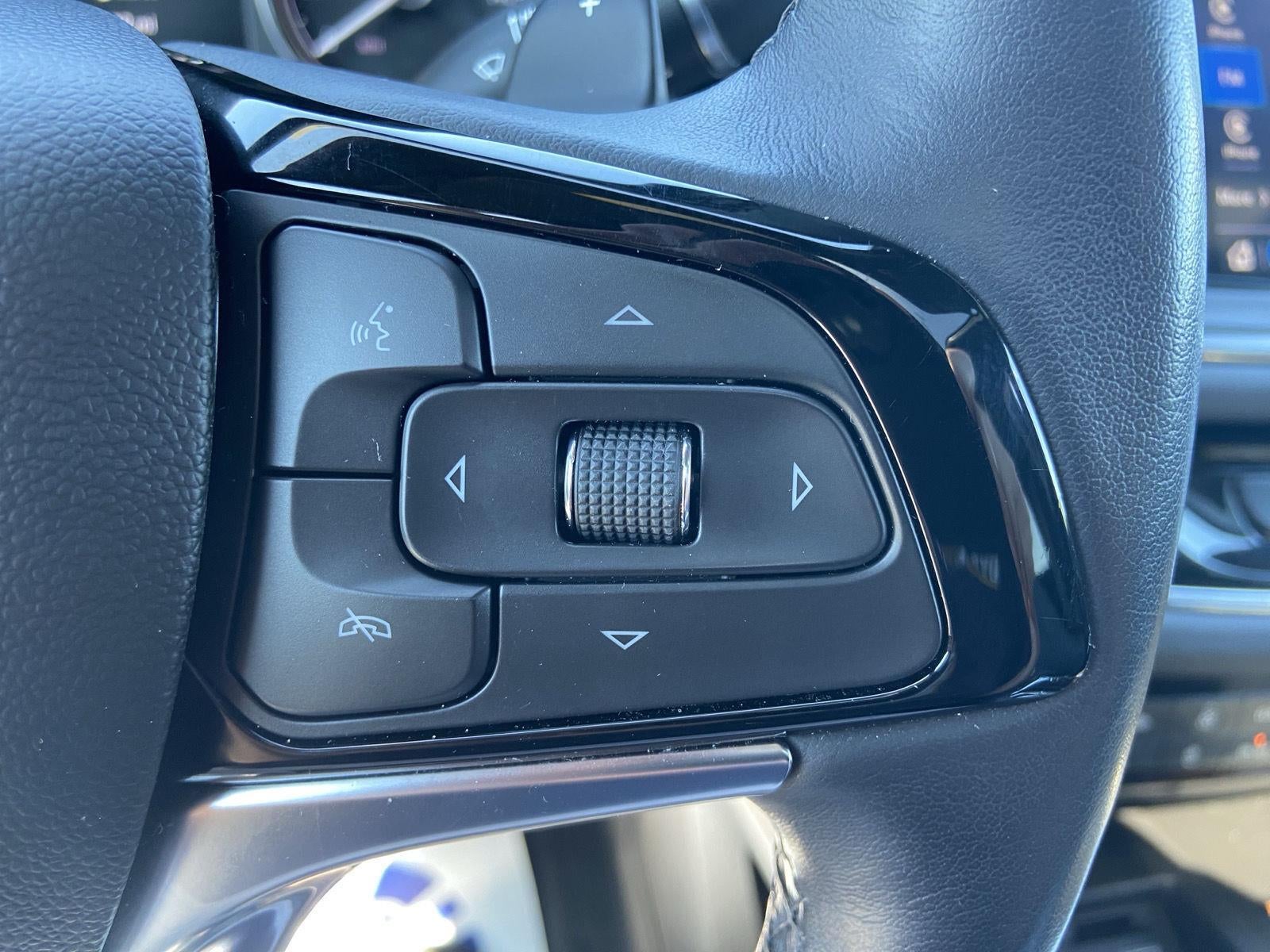 2024 Buick Enclave Essence