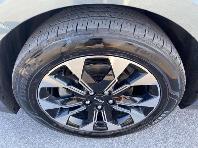 2023 Kia Carnival EX