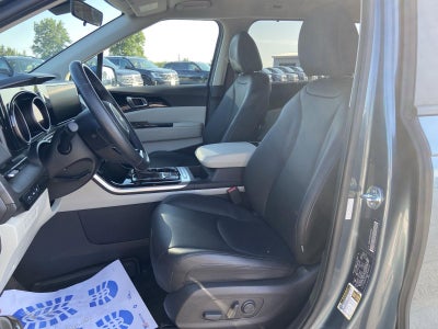 2023 Kia Carnival EX