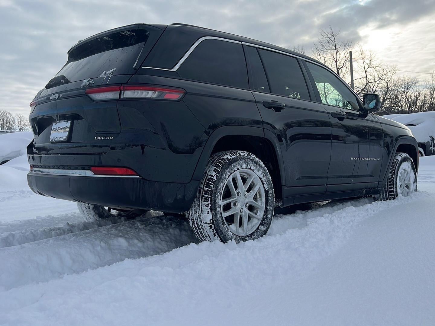 2023 Jeep Grand Cherokee Laredo