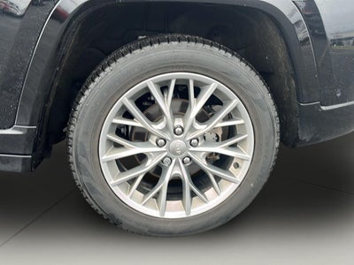 2023 Jeep Grand Cherokee Summit