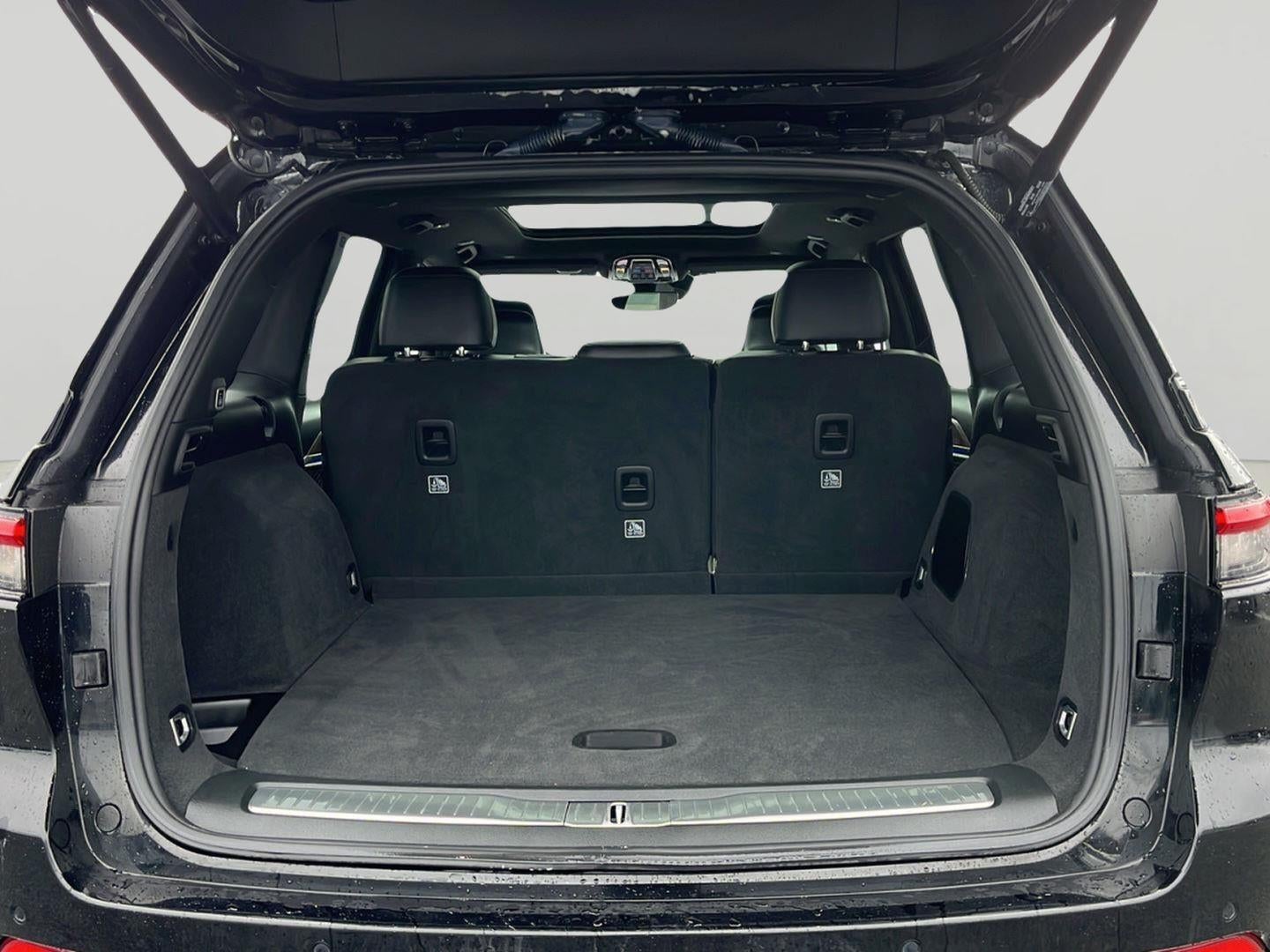 2023 Jeep Grand Cherokee Summit